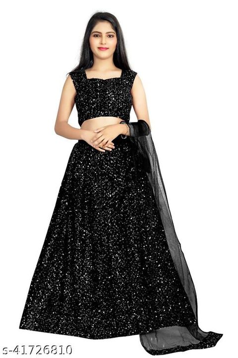 Women gowns uploaded by business on 10/27/2021