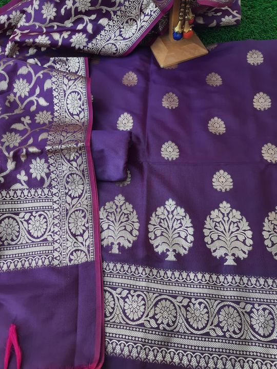 Post image I want 1 Pieces of Banarasi dress material.
Below is the sample image of what I want.
