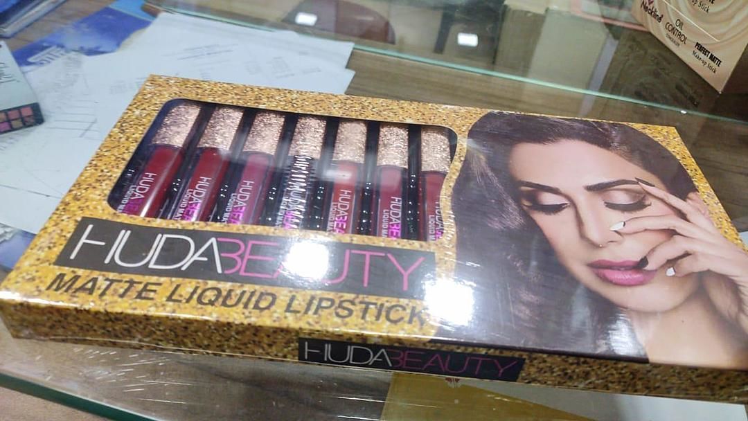 Huda beauty golden cap lipstick uploaded by business on 9/18/2020