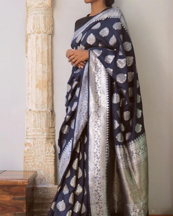 Jacquard saree uploaded by business on 10/30/2021