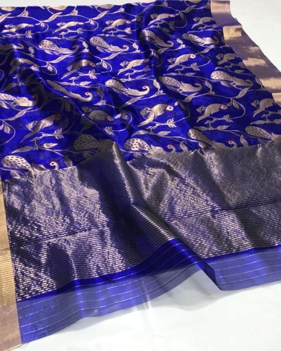 Pattu soft silk  uploaded by Afreen handloom sarees on 10/30/2021