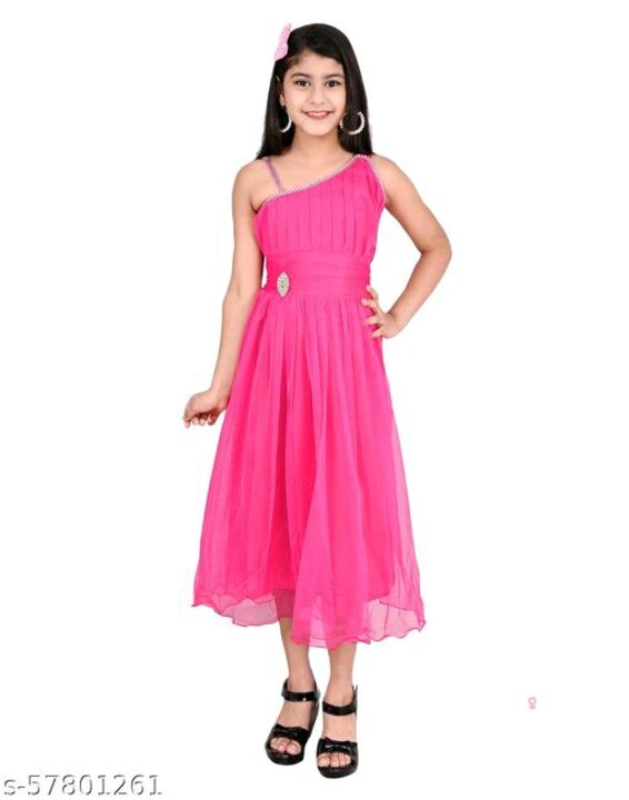 Girl dress uploaded by Shopping online on 10/30/2021