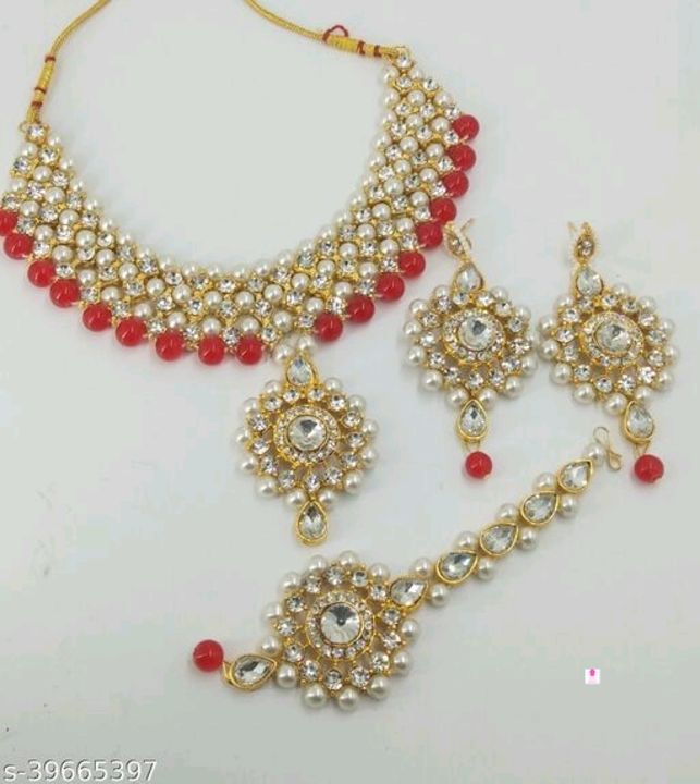 Jewelry set uploaded by business on 10/31/2021