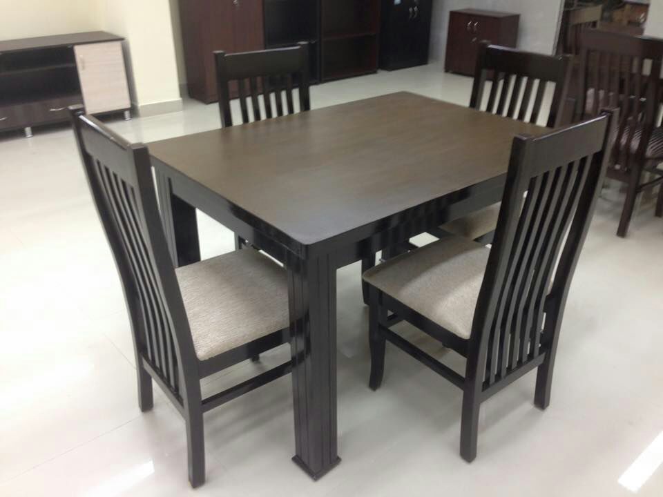 4 chair dining table new uploaded by business on 11/2/2021