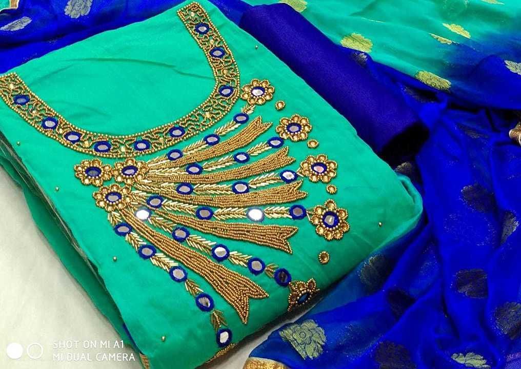 Quality product - RAJ SAHI NECK

Chanderi khatli Handwork suit 

Material
Top - Havi chandri with wo uploaded by Jhanu's fashions  on 9/19/2020