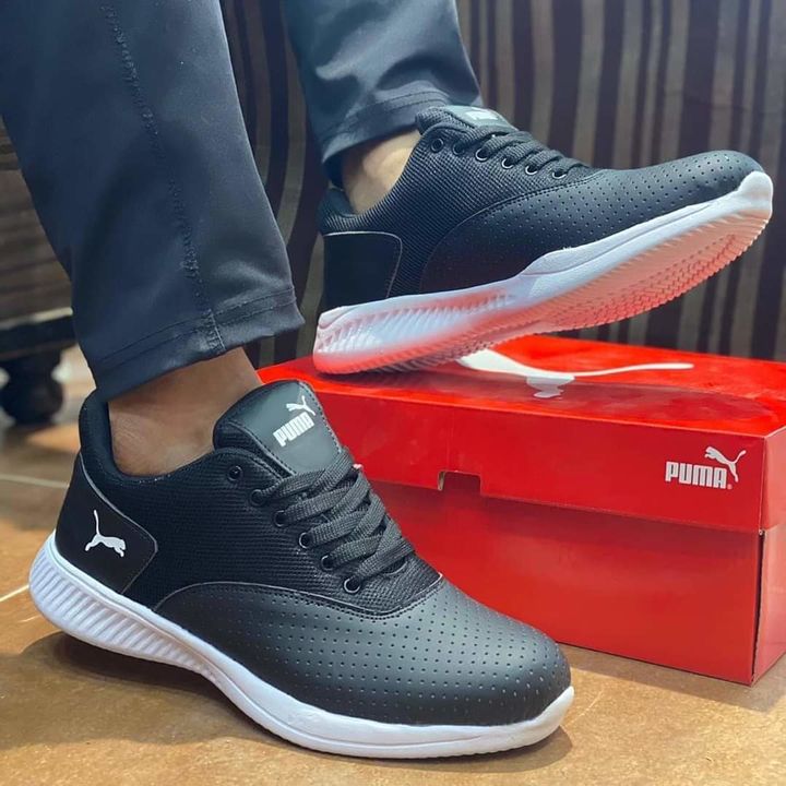 Premium Quality Sports Shoes uploaded by Metro Plaza  on 11/2/2021