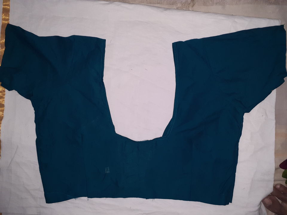 Plain 2/2 cotton blouses  uploaded by Sri LalithaDevi Blouses on 11/3/2021