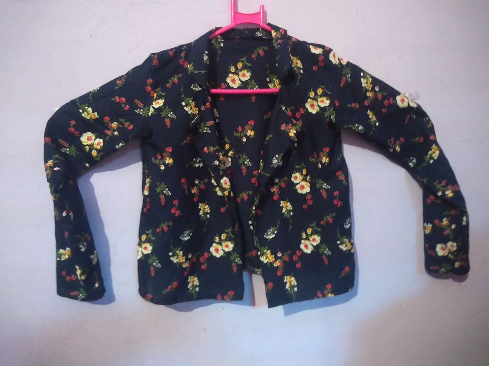 Jacket for women's uploaded by Jeenawati traders on 11/3/2021