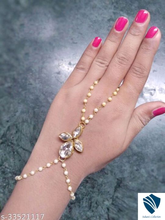Stylish women bracelet and bangles uploaded by business on 11/4/2021