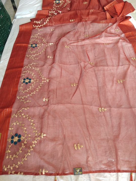 worked saree uploaded by business on 11/5/2021