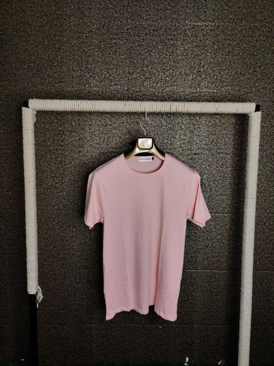 Zara t-shirt uploaded by business on 11/5/2021