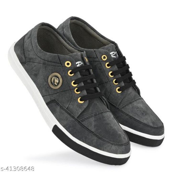Modern Fashionable Men Casual Shoes uploaded by ONECLIK FASHION STODE on 11/6/2021