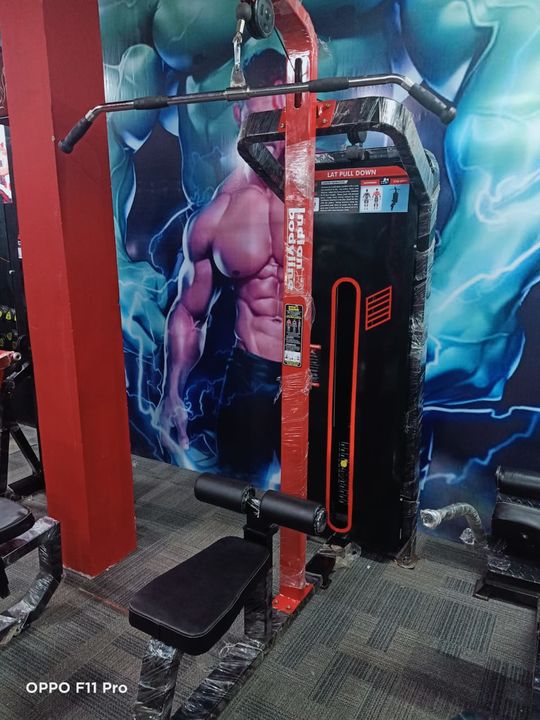 Lat pull down uploaded by business on 11/8/2021