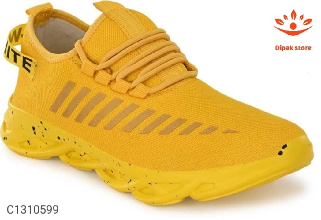 Men's sports shoes uploaded by business on 11/8/2021