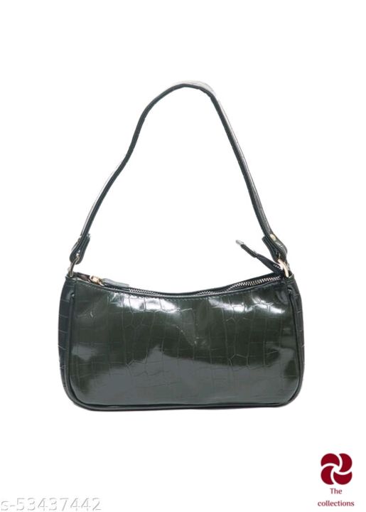 The collection green shoulder bag for girl uploaded by Retail studio on 11/9/2021