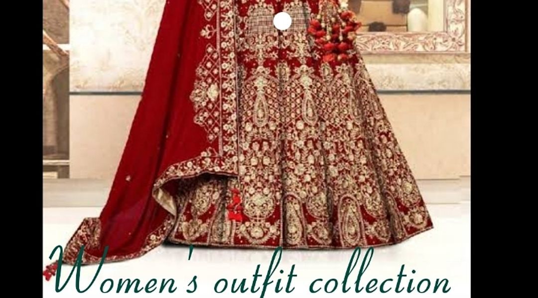 Women's outfits with accessories