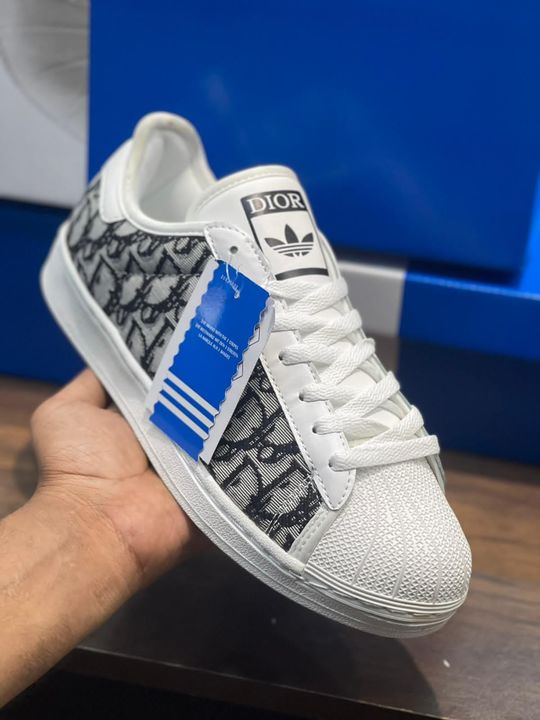 Adidas uploaded by BLUE BRAND COLLECTION on 11/9/2021