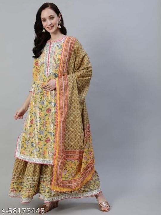 Fashionable Women Kurta Sets uploaded by SARAH COLLECTION on 11/9/2021