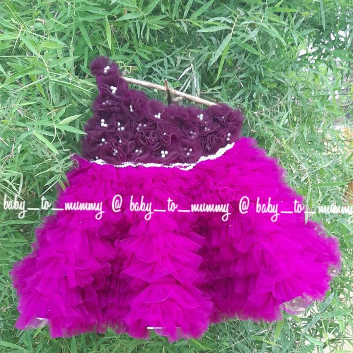 Post image Baby girls party wear frocks🥰🥰🥰🥰🥰
♦️Any size
♦️Any colour
♦️baby friendly and soft fabricsb
♦️Express shipping 

Pre book your princess dresses @ baby_to_mummy