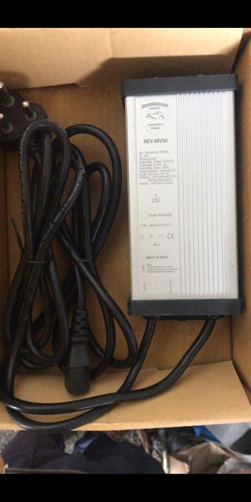 Lithium battery charger uploaded by business on 11/11/2021