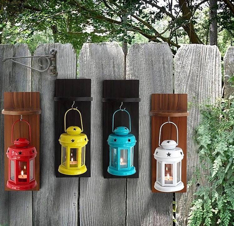 Lantern available 

This 4 colours only..

Single box packing

Price- 100/- per pc

Moq- 10 ps .. uploaded by business on 9/20/2020