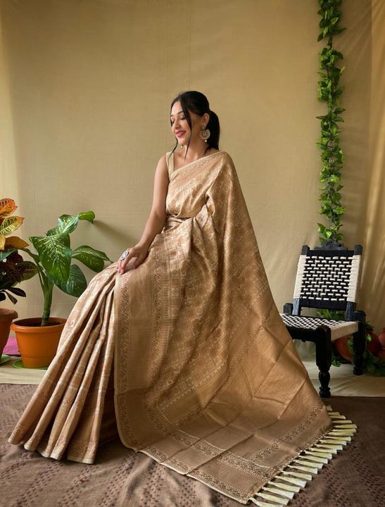 Kanjivaram silk with original copper sari weaved uploaded by K. K collection on 11/13/2021