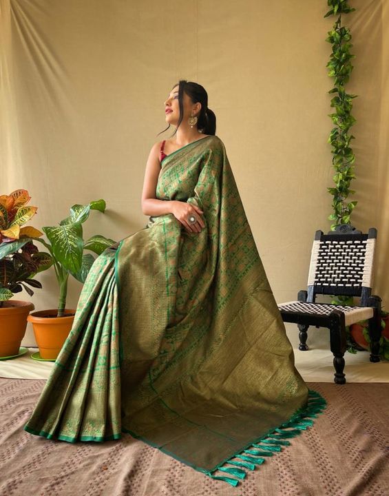 Kanjivaram silk with original copper sari weaved uploaded by K. K collection on 11/13/2021
