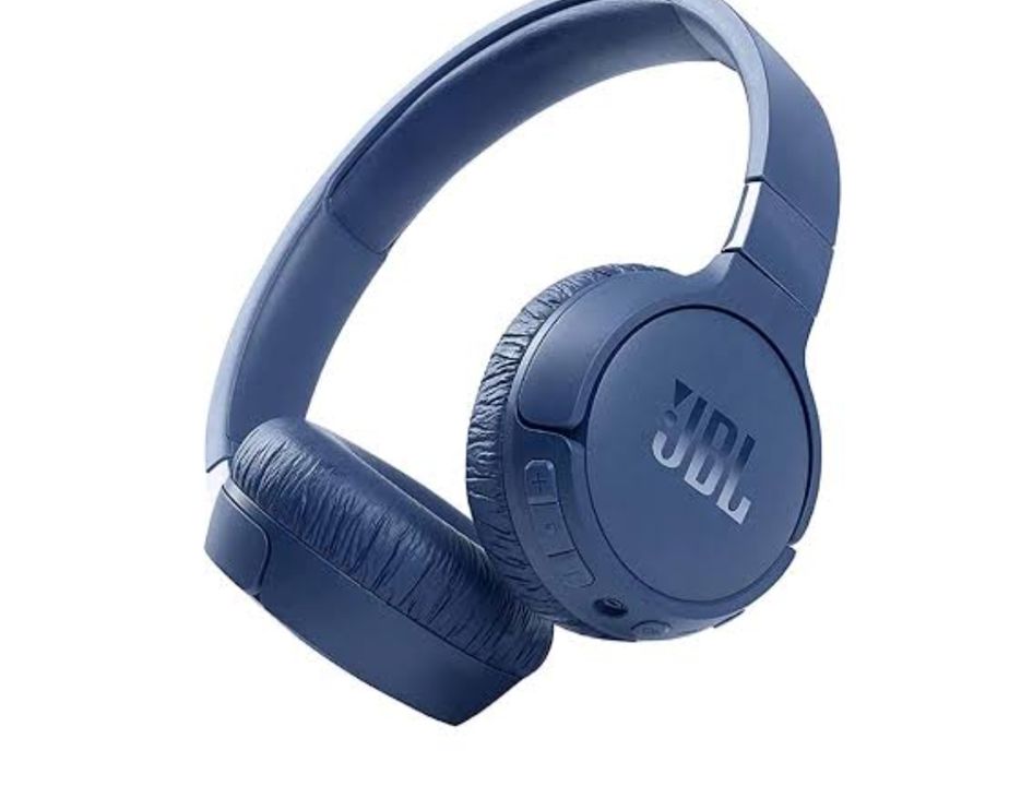 Post image I want 1 Pieces of bluetooth headphone.
Chat with me only if you offer COD.
Below are some sample images of what I want.