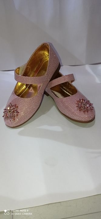 Pink Jarina kids sandels uploaded by business on 11/14/2021
