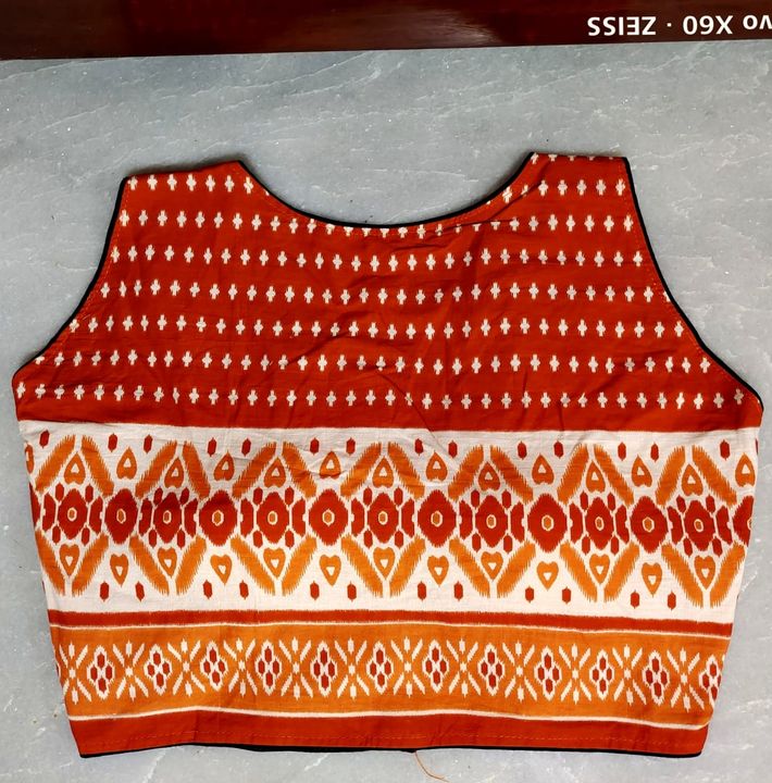 Ajrak boat neck sleeveless padded blouse  uploaded by Rinki Kundu on 11/14/2021