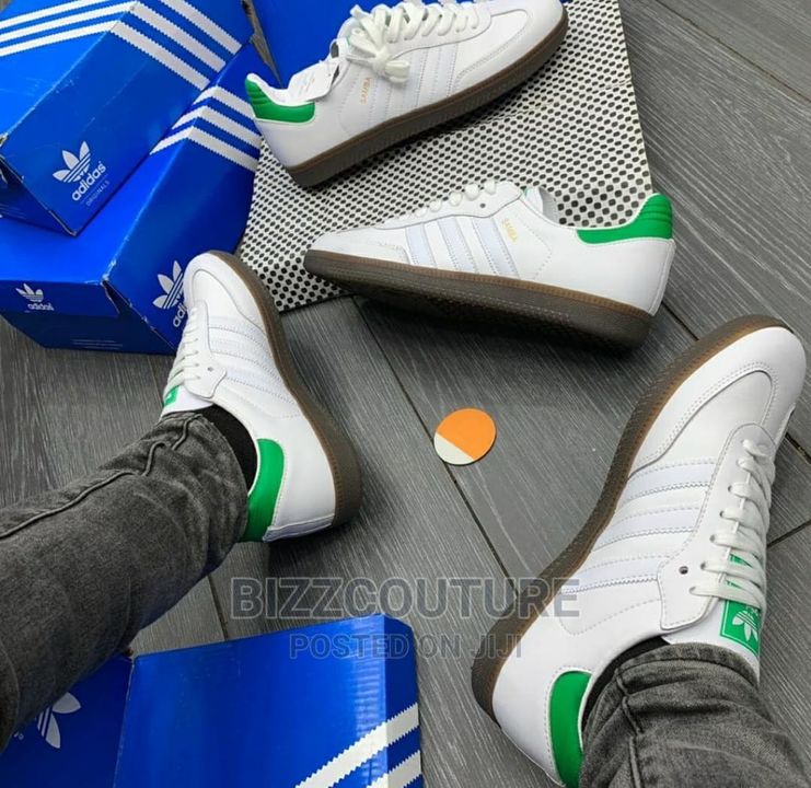 Adidas uploaded by BLUE BRAND COLLECTION on 11/14/2021