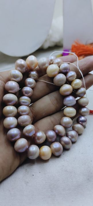 Natural fresh water pearl uploaded by business on 11/14/2021