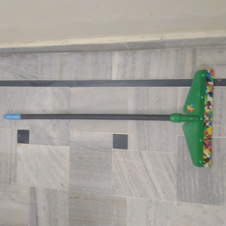 16 inch wiper uploaded by Aggarwal trading company on 11/15/2021