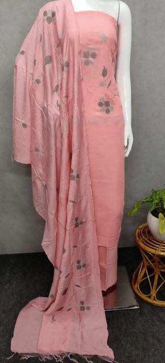 Product uploaded by Linen saree  on 11/17/2021