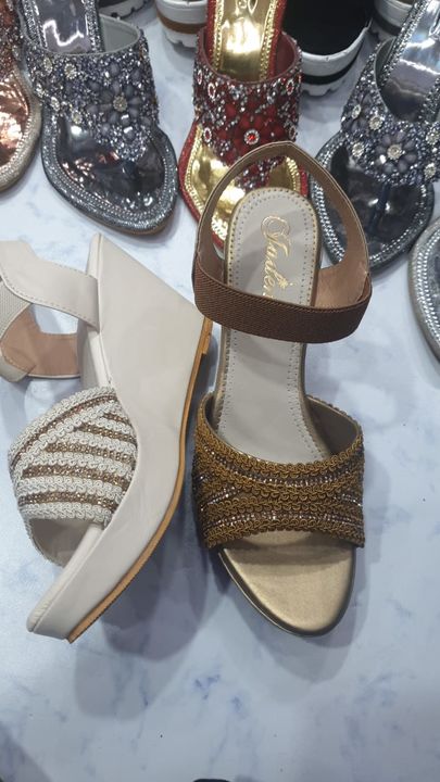 Sandals panja platform heel uploaded by Noor foot wear on 11/18/2021