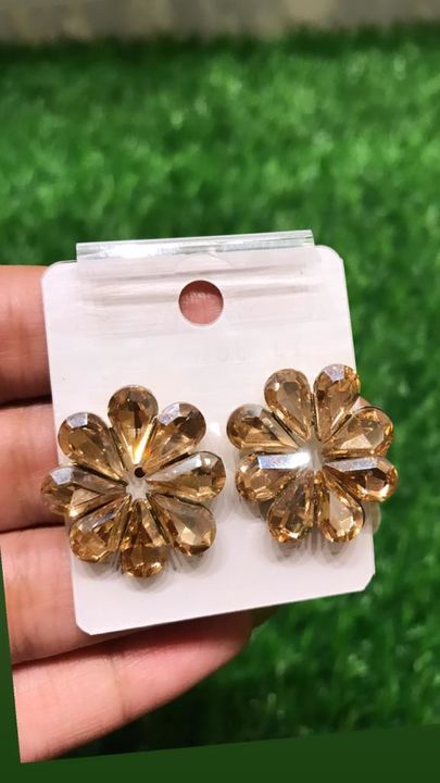 Glass stone earrings 🌼 uploaded by business on 11/20/2021