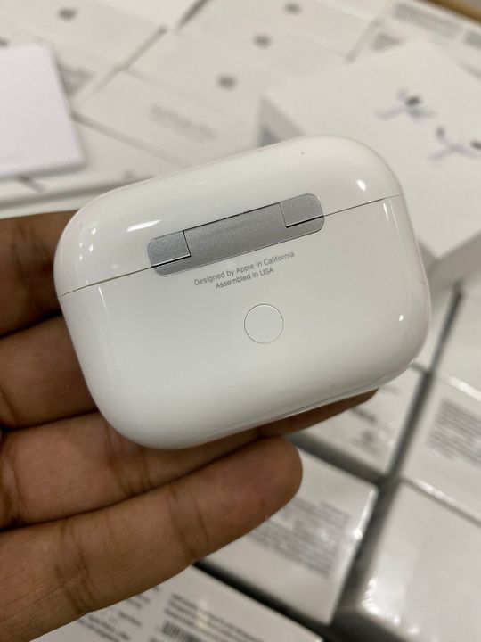 Airpod pro  uploaded by business on 11/20/2021