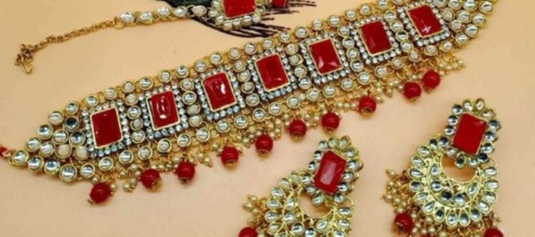 sonali Jewellery and Sarees