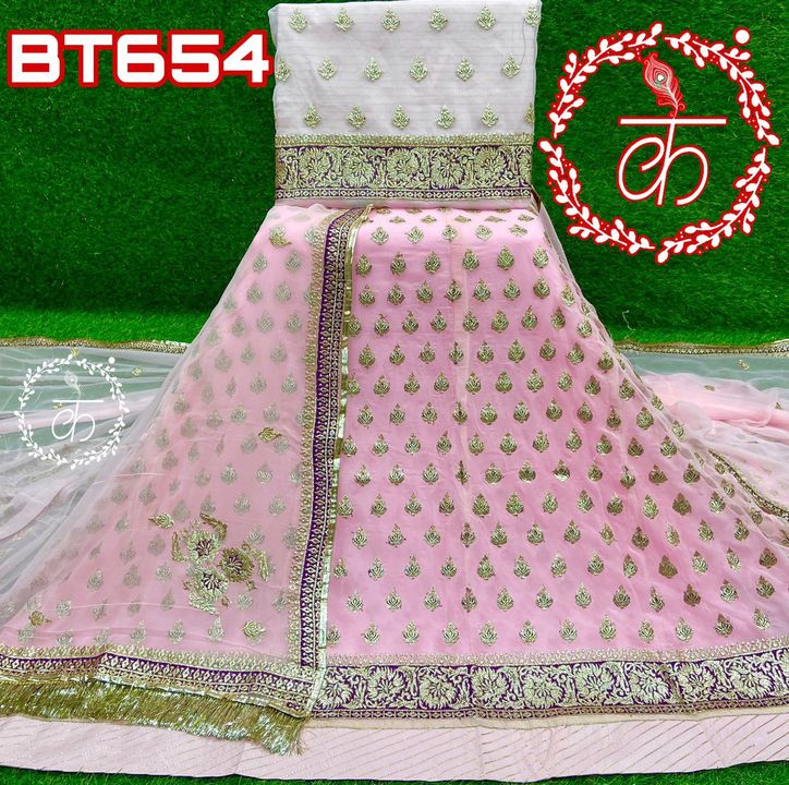 *HEVY BOTIQUE  RANGE POSHAK*

*Premium Quality Half Pure fabric *

*Hevy Barik Silver zari Kasab wor uploaded by Bhava on 11/22/2021
