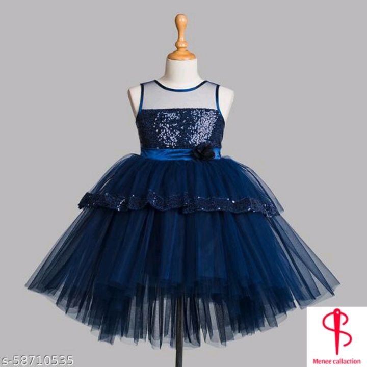 Product image with price: Rs. 899, ID: kids-frocks-bc46f40e