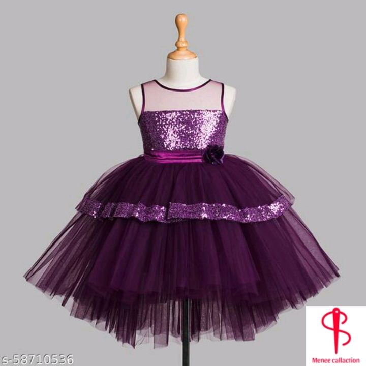 Product image with price: Rs. 899, ID: kids-frocks-94081f5a