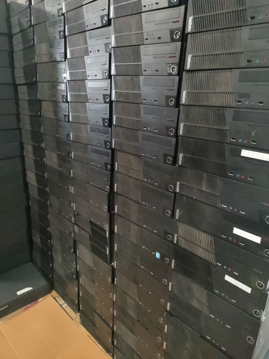 Post image Refurbished branded pc available in bulk.
Core 2 duo 2gb 320gb 3000
Core i3 2nd 4gb 320gb  6000
Core i5 2nd 4gb 500gb 7500
Core i3 4th gen 4gb 320gb 8000
Wats app for any requirement 8143077739