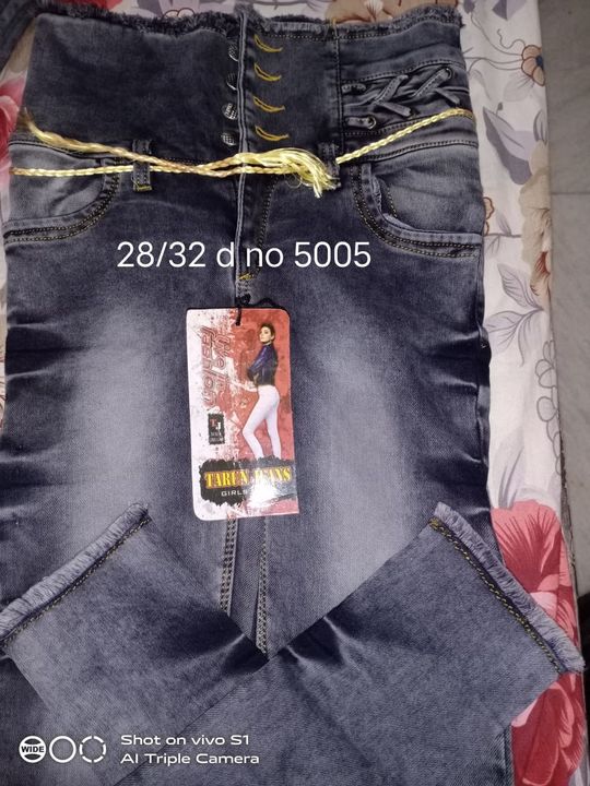 Ladies jeans uploaded by business on 11/24/2021