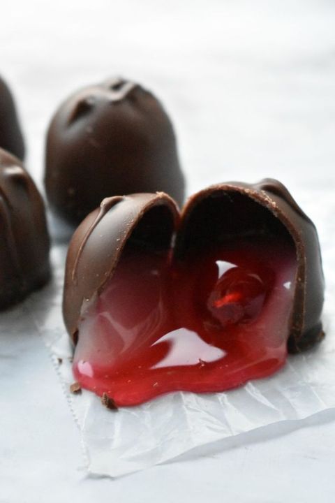 Strawberry 🍓  filling  chocolate  uploaded by Choco plant on 11/24/2021