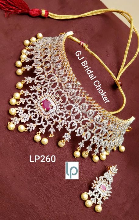 Post image I want 2 Pieces of I want artifil jewellry..   
.
Chat with me only if you offer COD.
Below are some sample images of what I want.