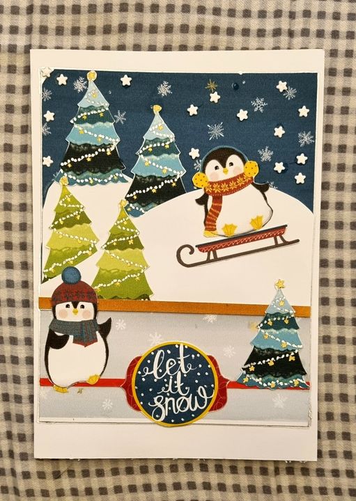 Penguin christmas card p uploaded by Aisle of smiles on 11/25/2021