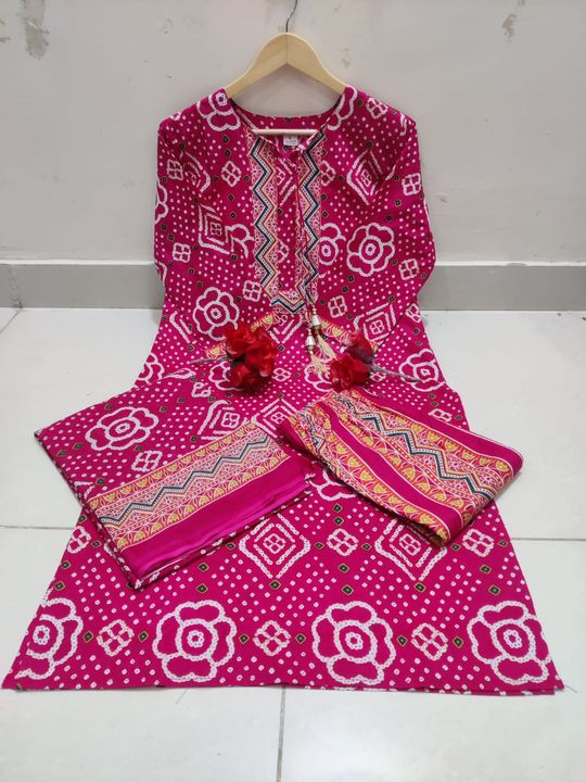 Post image *@😍😍New launch **{3pcs Kurti pant and dupatta set}*
*Surely The Cutest!*
*The Cutest Kurti set is here, The Prettiest Pink Affair!*
*So In Love with Styles that are Easy Breezy to Carry!* 🤩🤩 *Kurti pant fabric -cotton 60*60(cambric)*🤩🤩 *dupatta fabric -cotton malmal 100*100*⭐️Kurti length -*44 inch *⭐️pant length -*39 inch *⭐️dupatta length -*2.00 mtr*
⭐️⭐️*Size -*M/38,L/40,XL/42,XXl/44,*
⭐️⭐️work -*proceed print with tasel and border *