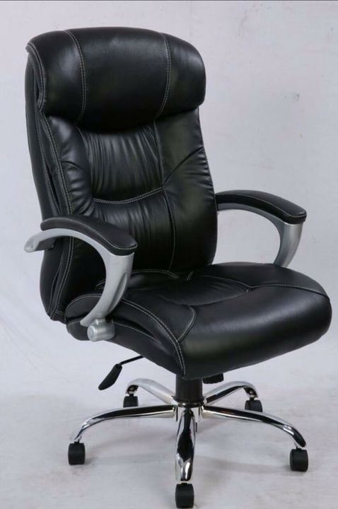 Boss chair  uploaded by business on 11/27/2021