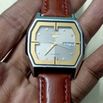 Business logo of Vintage watches