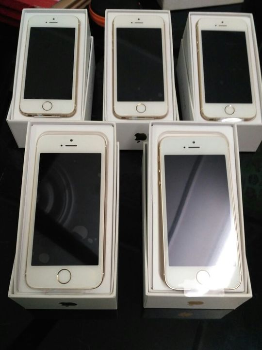 Apple iPhone 5s 16GB 4G LTE uploaded by business on 11/28/2021